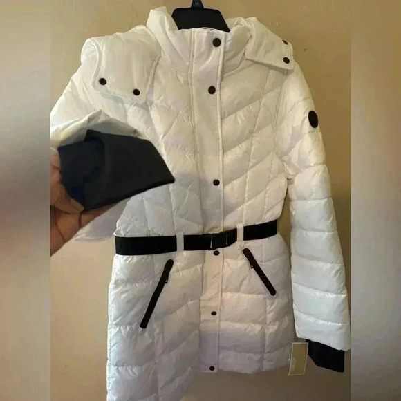 NWT MICHAEL KORS Hooded Puffer Jacket - White - Picture 10 of 16